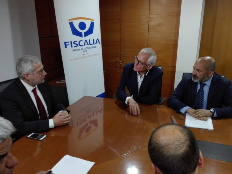 PPD denuncia ante Fiscalía Sur colocación de bomba en sede de Santiago