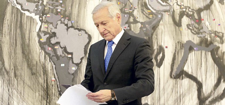 Heraldo Muñoz reflexiona sobre momento político en Chile