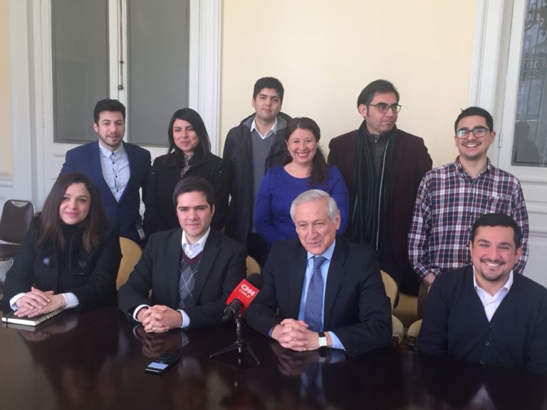 Primera reunión del PPD y el Partido Liberal: “Si los progresistas no se juntan, ganan los conservadores”