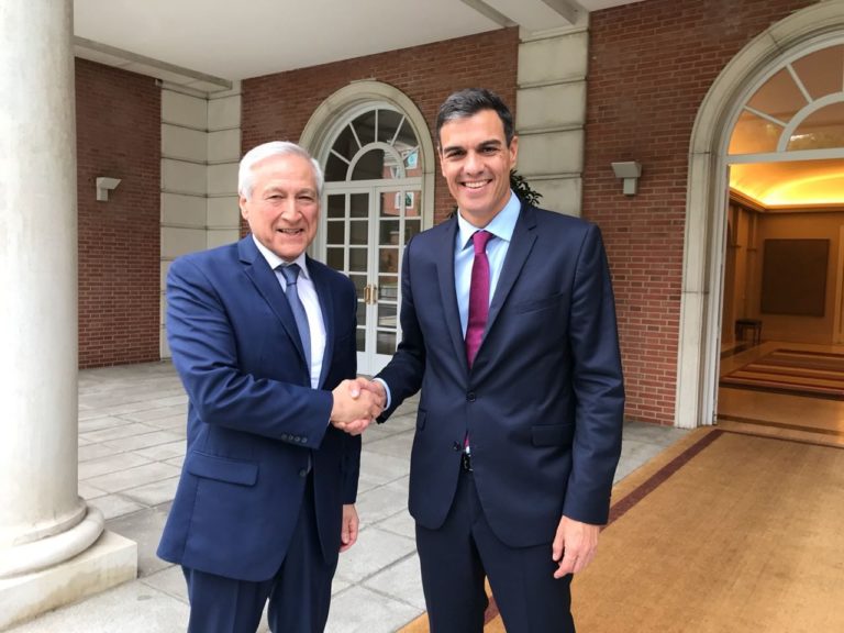 Presidente español recibe en La Moncloa a Heraldo Muñoz