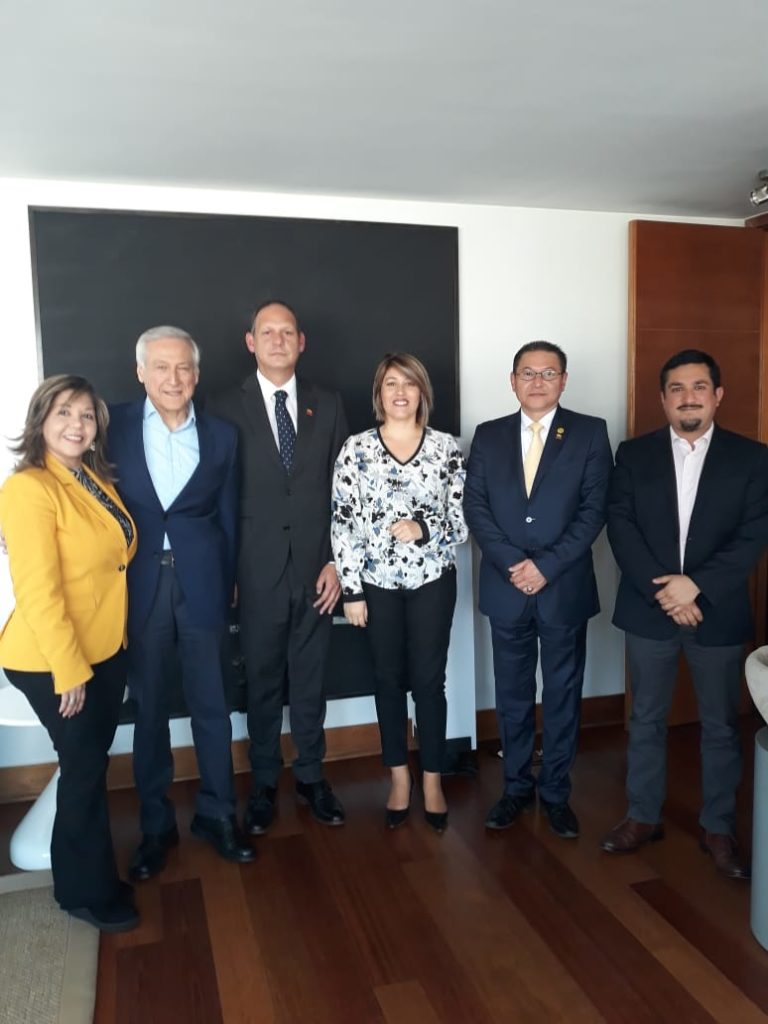 Magistrados venezolanos en el exilio se reúnen con presidente PPD