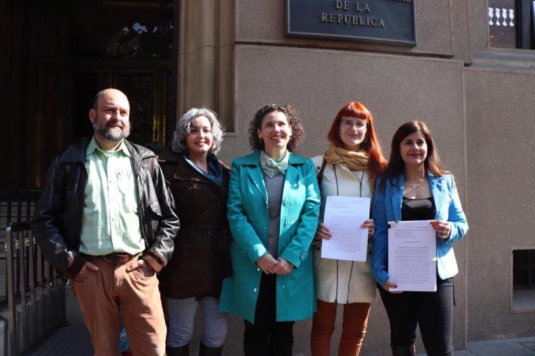 Concejala PPD denuncia al alcalde de Ñuñoa por nuevo “Caso Basura”