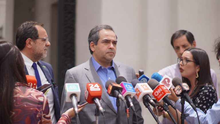 Presidente Quintana destaca el rechazo a posturas extremas tras resultados del plebiscito