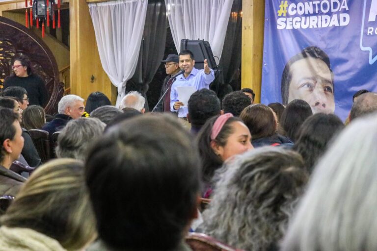 Multitudinaria asistencia marca el lanzamiento de Reinaldo Rosales como precandidato a alcalde de La Florida