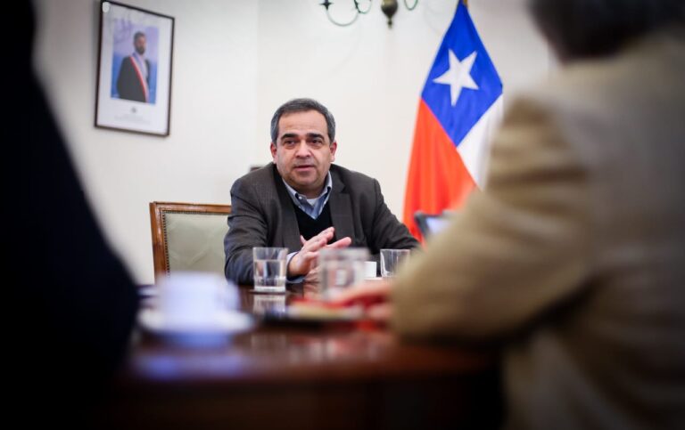 Senador Quintana sobre el PC y Venezuela: “Los valores democráticos no debieran estar nunca en entredicho”