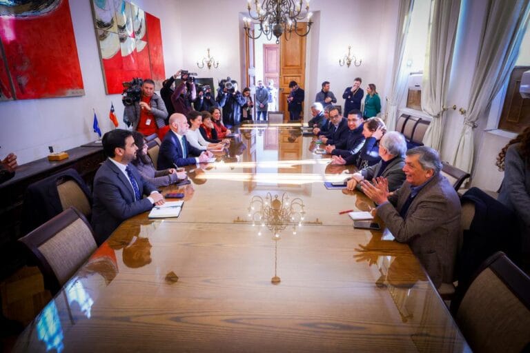 Vicepresidente PPD, Cristóbal Barra participó del comité político ampliado en La Moneda